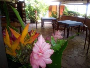 Pension Fare Maeva Huahine エクステリア 写真