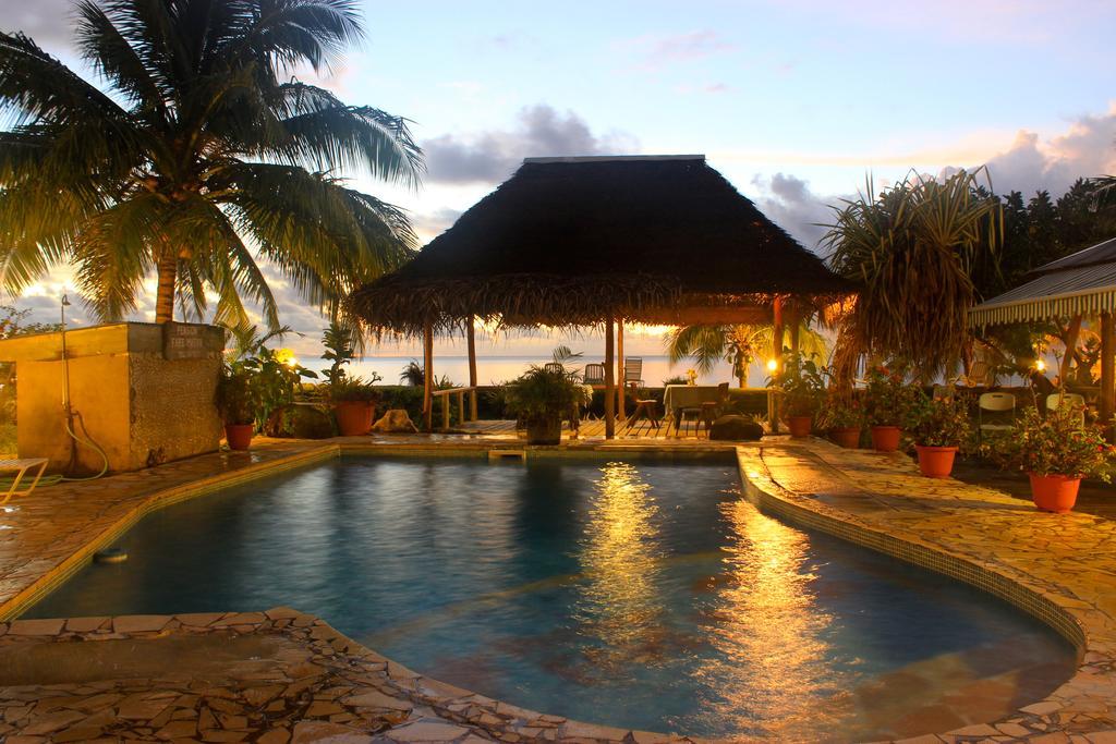 Pension Fare Maeva Huahine エクステリア 写真